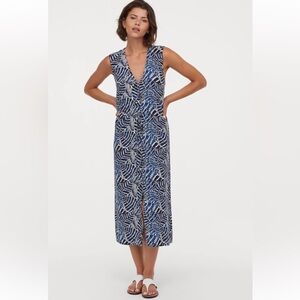 HM Blue and White Leaf Print Sleeveless Dress S